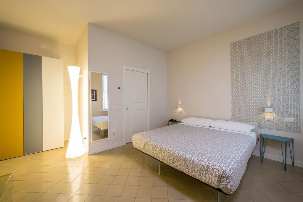 Hotel Forlanini 52 ปาร์มา ภายนอก รูปภาพ